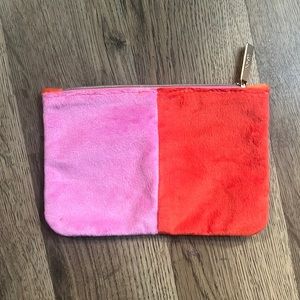 2/$10 Ipsy Makeup Bag - December 2022